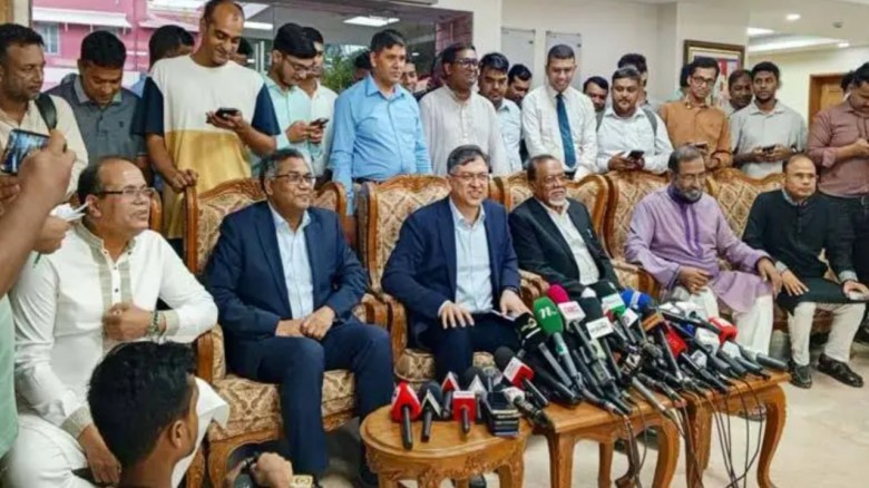 সালাহউদ্দিন আহমদ