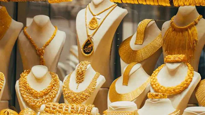 আজ থেকে নতুন দামে বিক্রি হচ্ছে স্বর্ণ