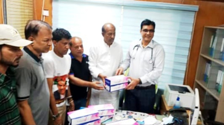 জেনারেল ভিক্টোরিয়া হাসপাতালে ডেঙ্গু কিট 