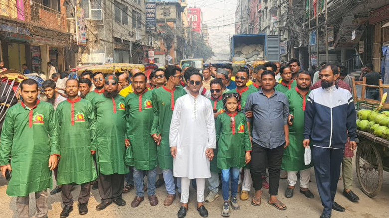 জিয়ার র‌্যালিতে বিশাল মিছিল নিয়ে রাজুর যোগদান...