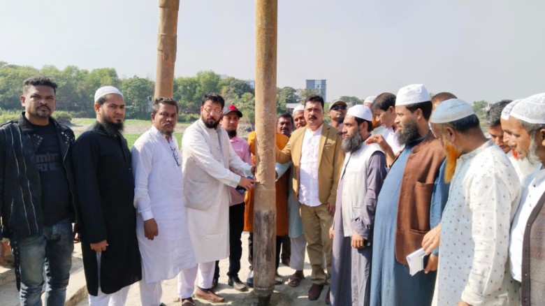 কাশীপুরে নুরে জান্নাত শাহী জামে মসজিদের পুন:নির্মা...