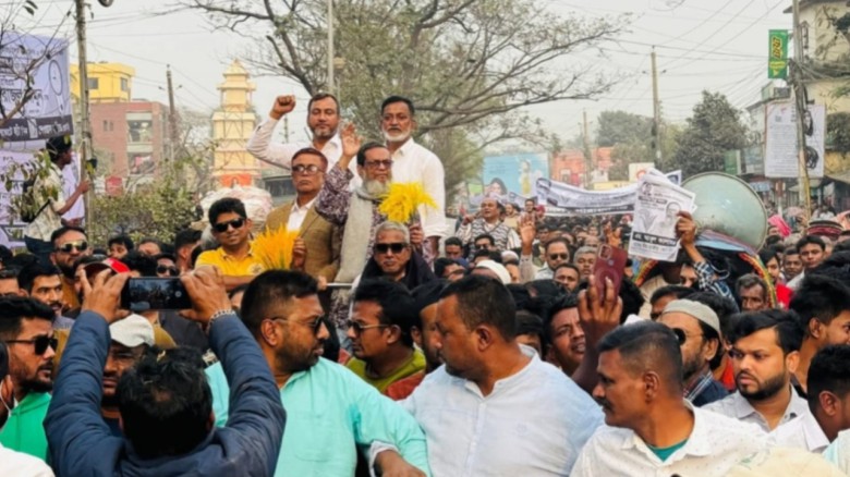 আপনাদের খেদমত করতে এসেছি: কালাম