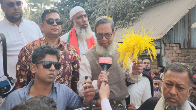 এলাকাবাসী প্রস্তুত আছে ভোট দিয়ে ধানের শী