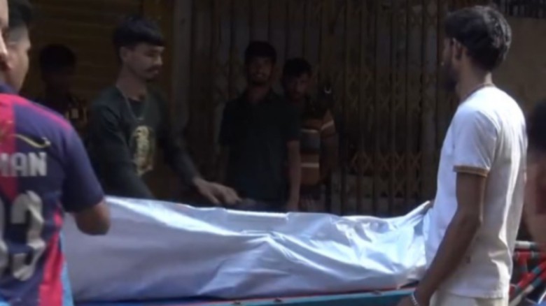 নিতাইগঞ্জে নিরাপত্তাকর্মীর ঝুলন্ত লাশ উদ