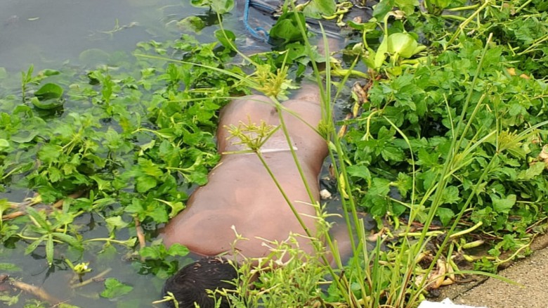 শীতলক্ষ্যা নদীতে ভাসমান অজ্ঞাত যুবকের লা