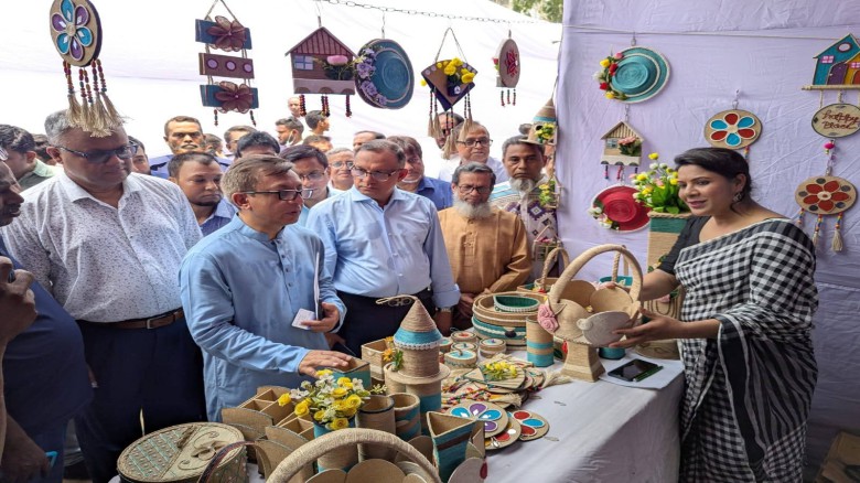 বাংলাদেশের পাট বীজ এখনও আসে অন্য দেশ থেক