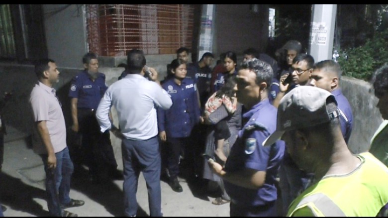 মাসদাইরে পুলিশের ওপর হামলা, নারীসহ আটক ৩