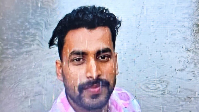 ফতুল্লায় মাদক সেবনে বাধা দেওয়াকে কেন্দ্র