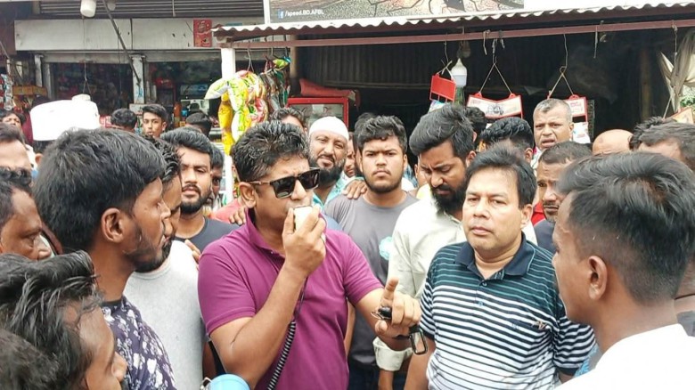 নবীগঞ্জ-কাইকারটেক সড়ক সংস্কারের দাবিতে ২
