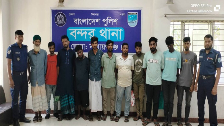 বন্দরে পুলিশের অভিযান: ১২০ পিস ইয়াবাসহ  